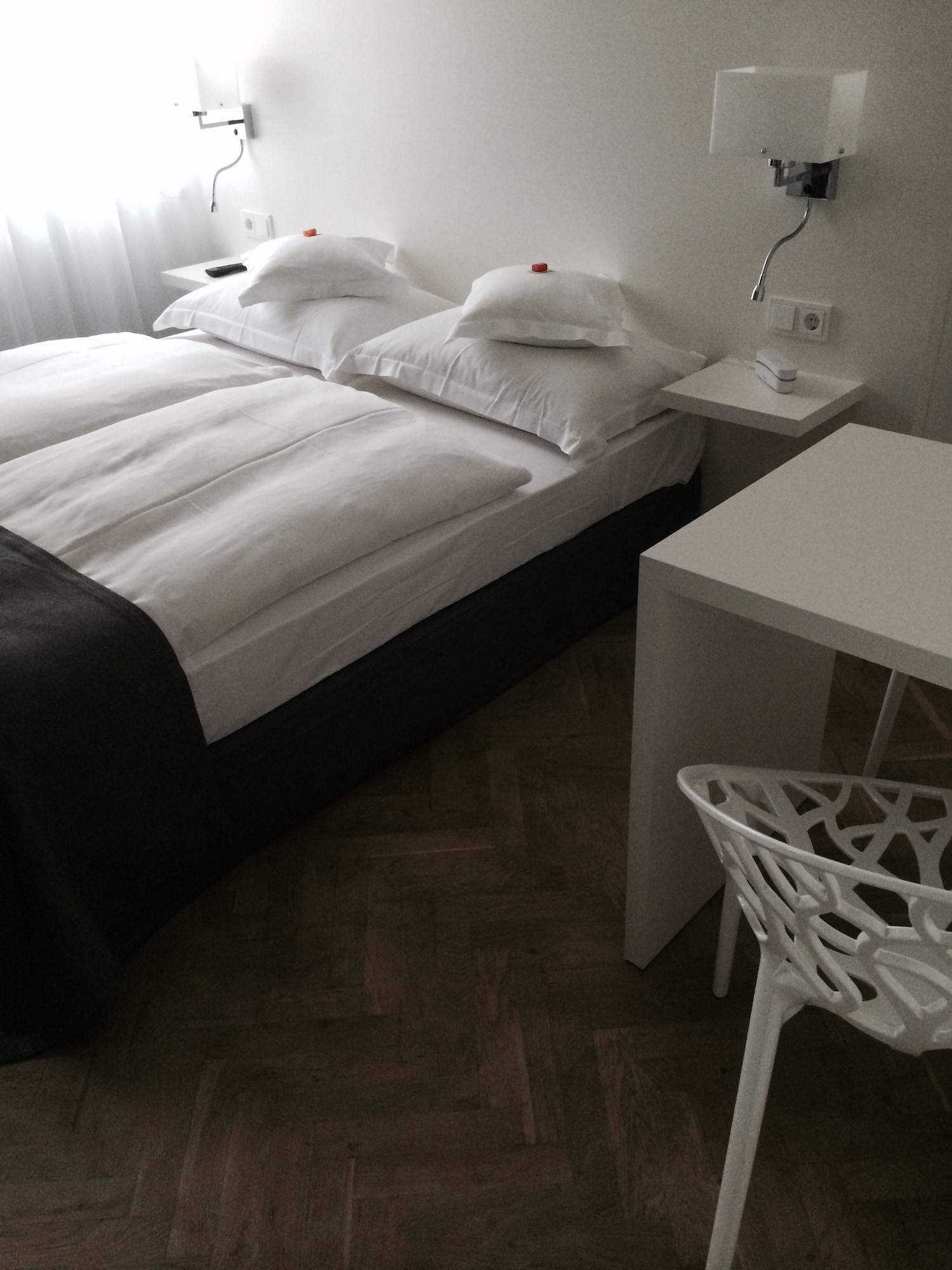 Hotel Lindenhof Dusseldorf Luaran gambar