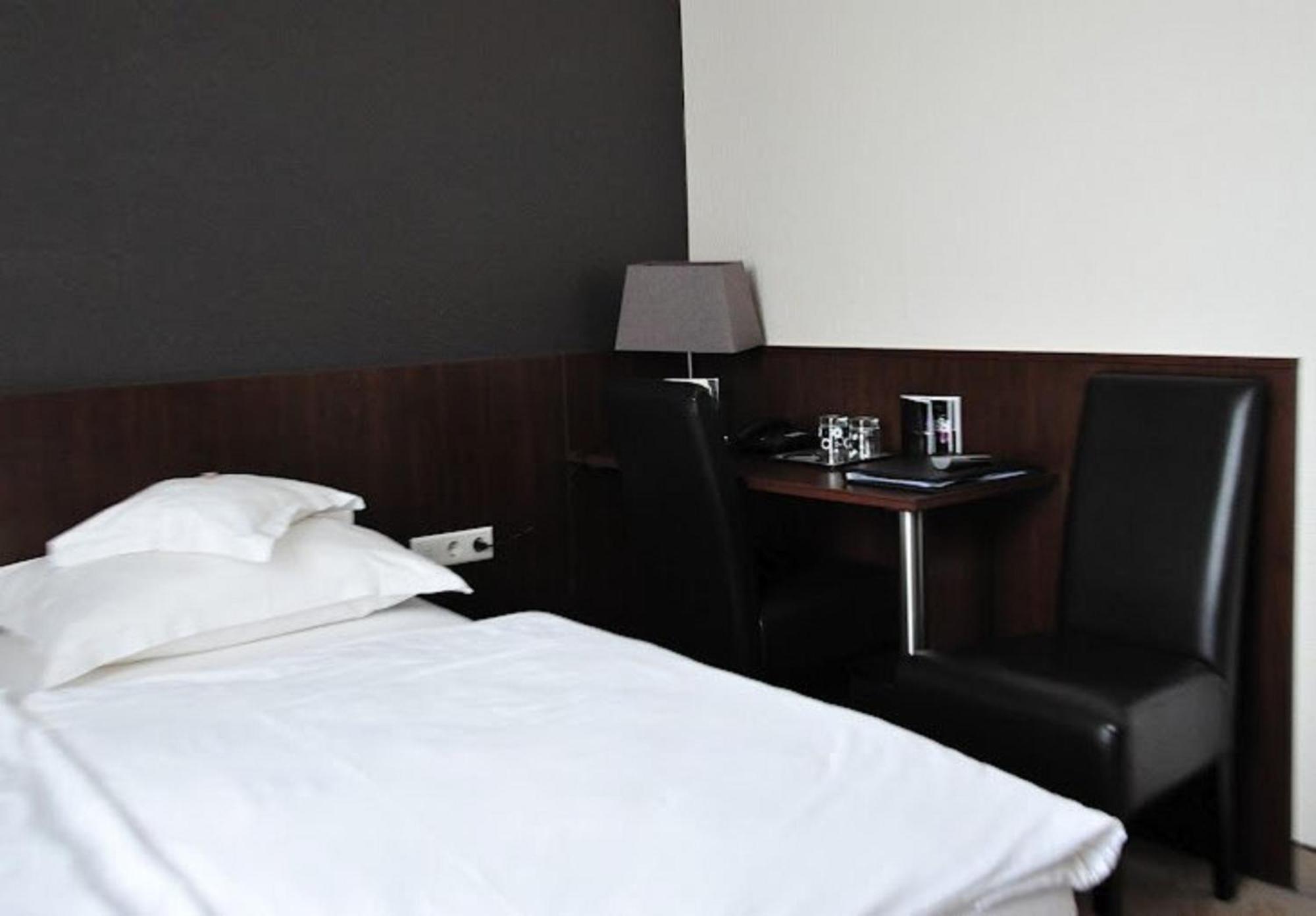 Hotel Lindenhof Dusseldorf Luaran gambar