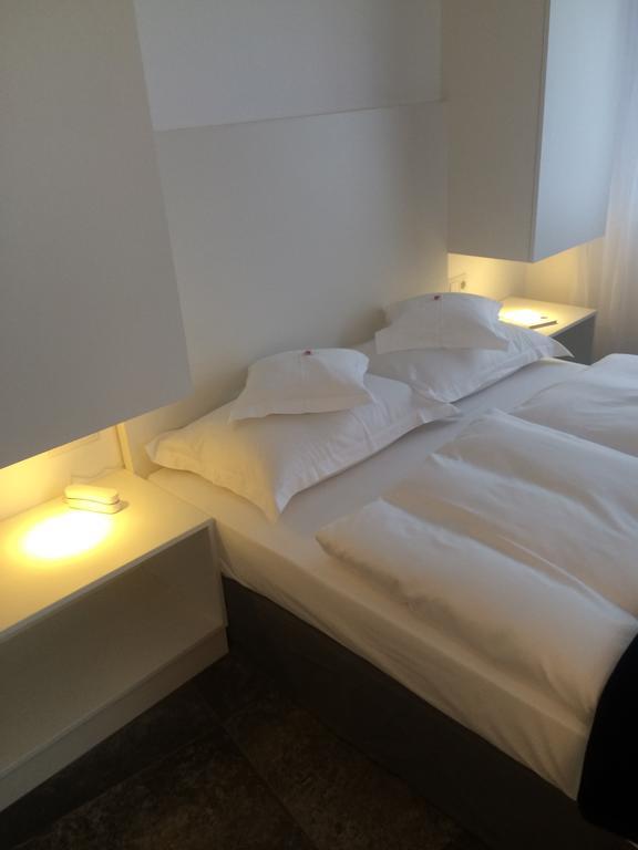 Hotel Lindenhof Dusseldorf Luaran gambar